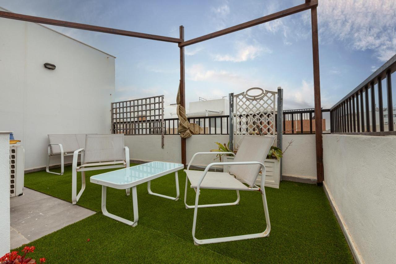 شقة Perfect Seaview Penthouse خليج سانت بول المظهر الخارجي الصورة